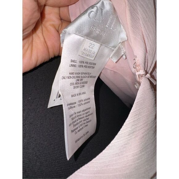 David’s Bridal Soft Pink Maxi Dress - Picture 8 of 8